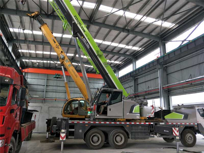 洛江区高空车出租需要注意哪些安全事项？