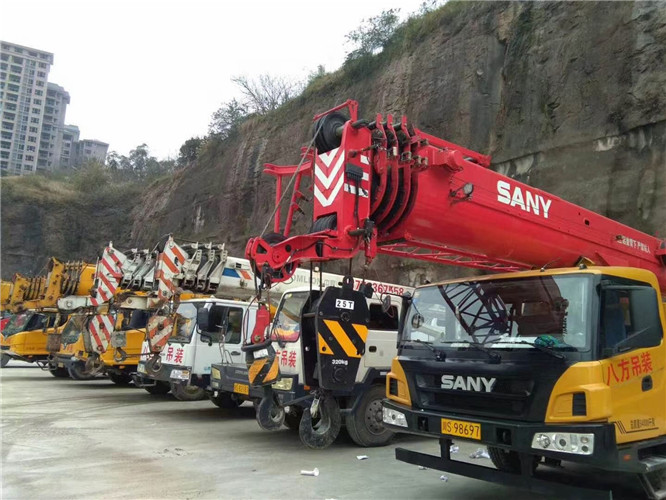 洛江区吊车出租按什么计费？台班费、单次费、里程费怎么算？